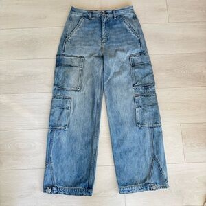 Denim Forum The 90's Millie Hi-Rise Cargo Medium Light Wash Aritzia - Size 26